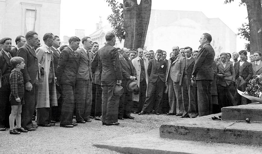 Sante Garibaldi, face au Maire de Bergerac, en mai 1939